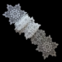 Artikel-Bild-Tischband 24 x 147 cm - Sternenmotiv - Plauener Spitze